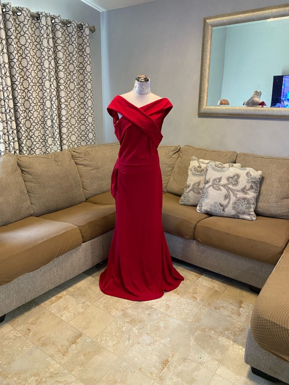 New Women 3XL vibrant red Evening gown 2-Way Design,Crisscross or off shoulder
